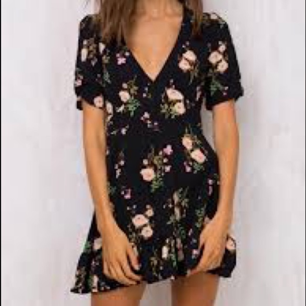 Dark blooms mini dress
